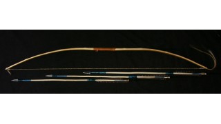 Comanche Bow and 3 Arrows circa 1860 (SOLD)