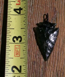 obsidian arrowhead pendant_2