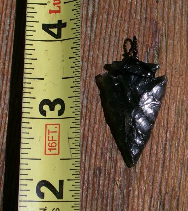 obsidian arrowhead pendant_2